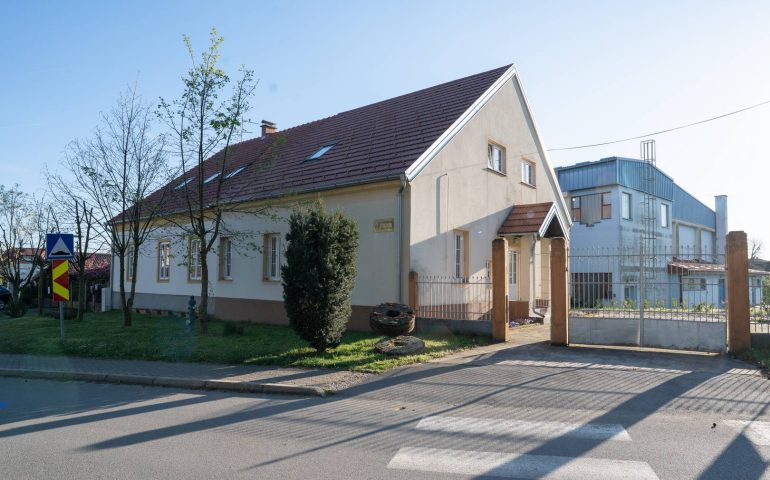 https://podravinaprigorjebike.com/wp-content/uploads/2026/08/molve_galerija_molvarskog_likovnog_kruga-02-770x480.jpg